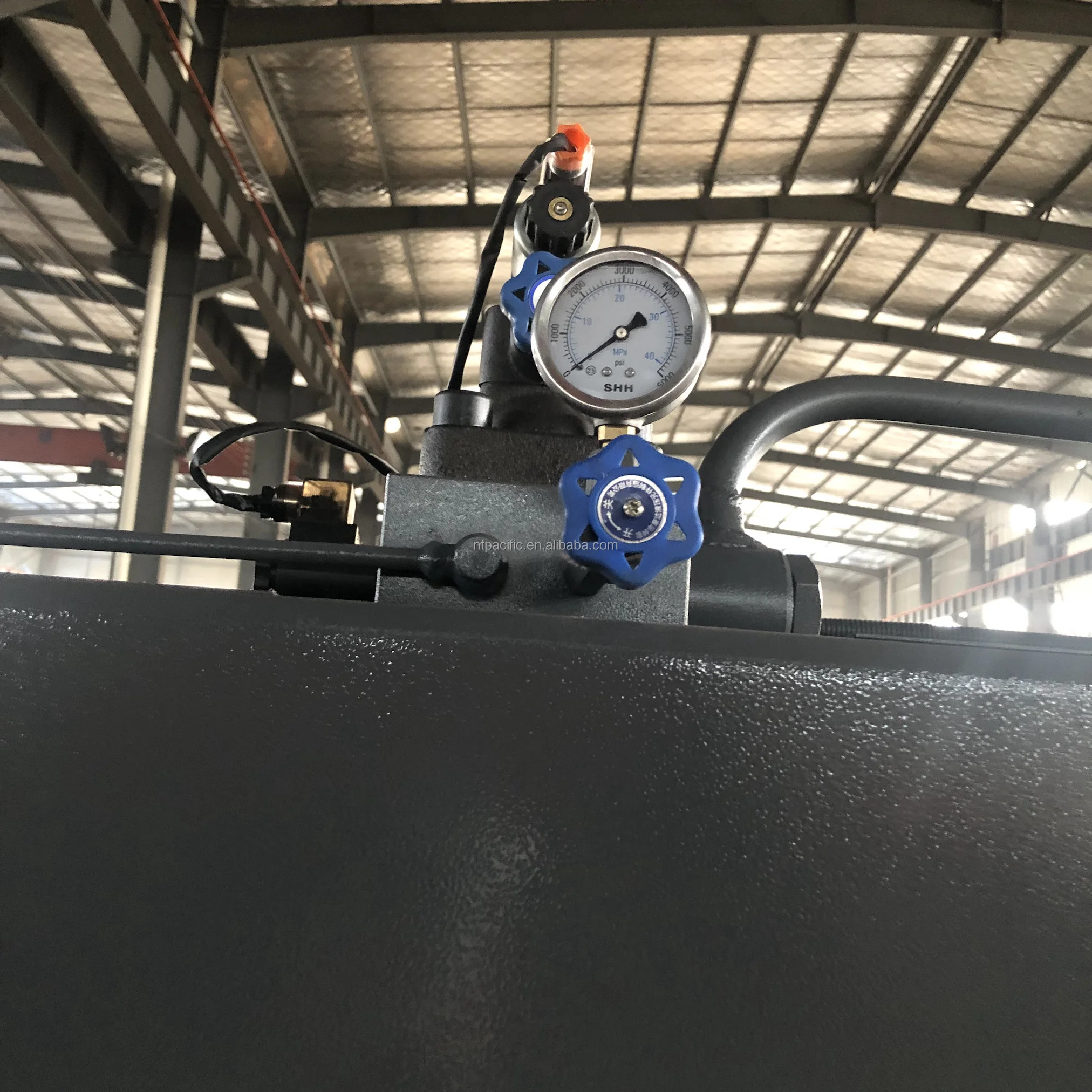 Hydraulic cnc bending machine With Promotional Price guillotine shear blade