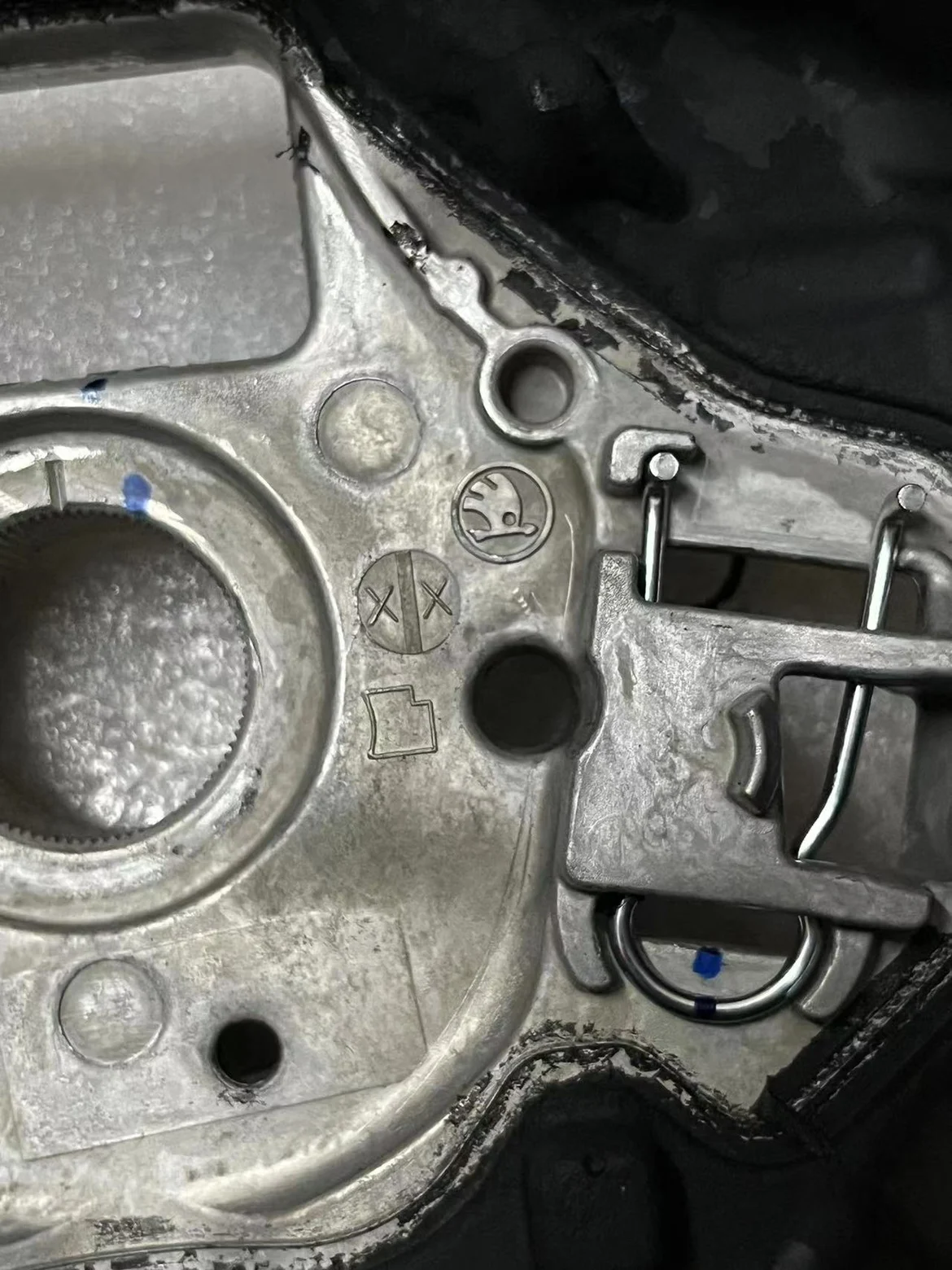 Skoda Xinrui Brand New Octavia Original Four-Volt Plastic Car Steering Wheel Assembly Original and Brand New