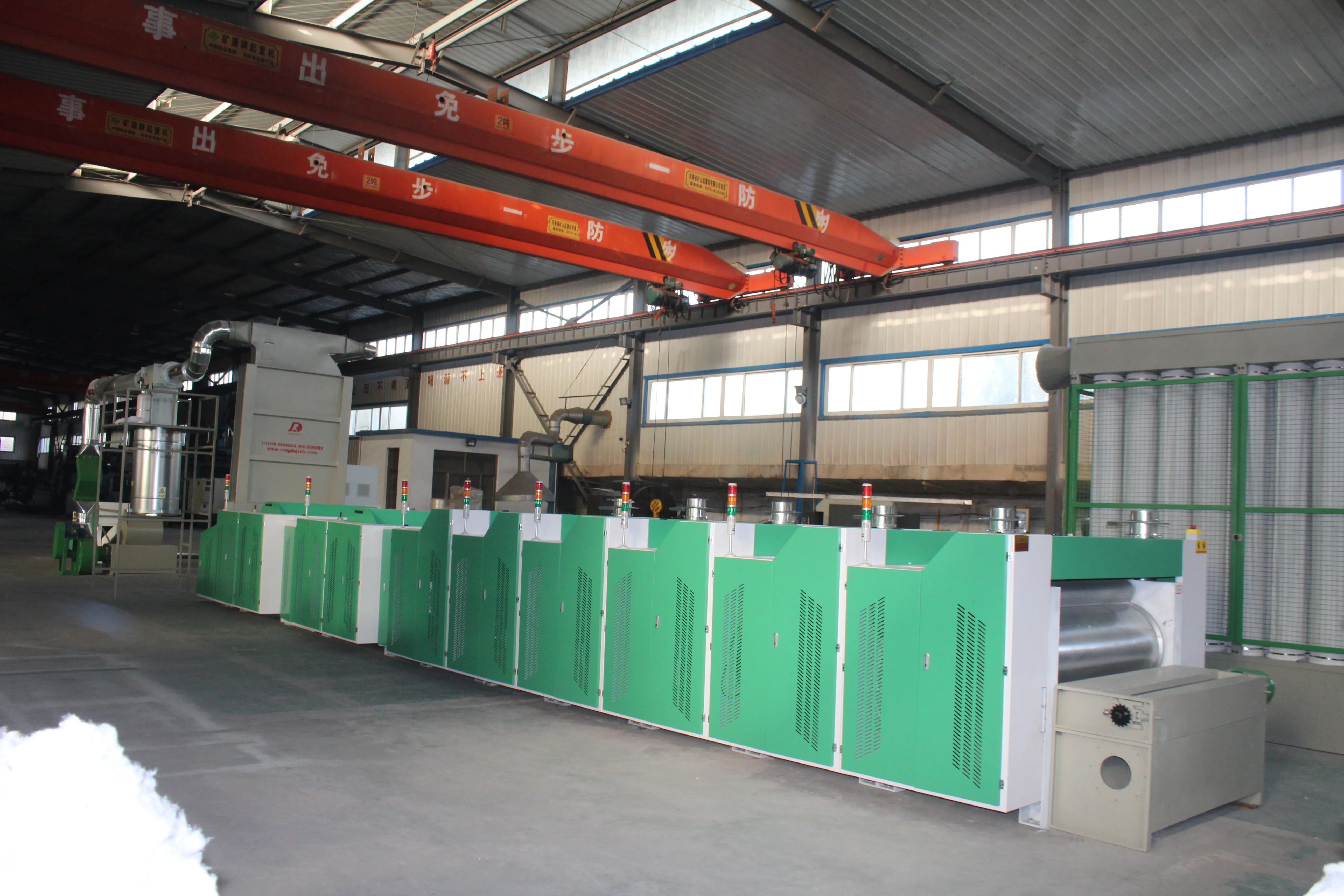 Garment waste denim yarn textile recycling machine for opening and cleaning