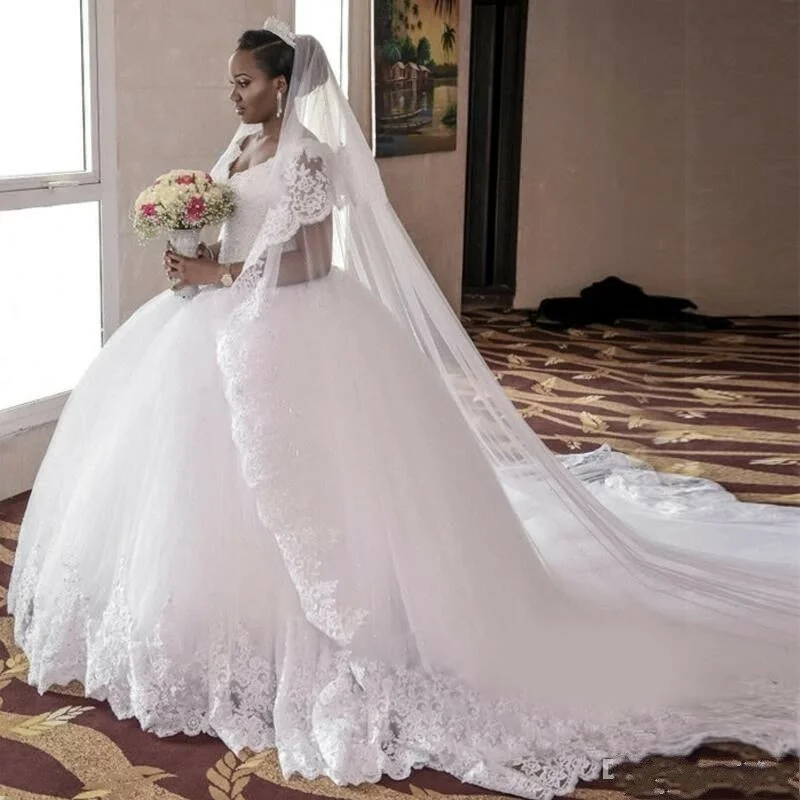 V Neck Beaded Lace Applique Ball Gown Wedding Dresses Plus Size Bridal Gowns With Cathedral/Royal Train