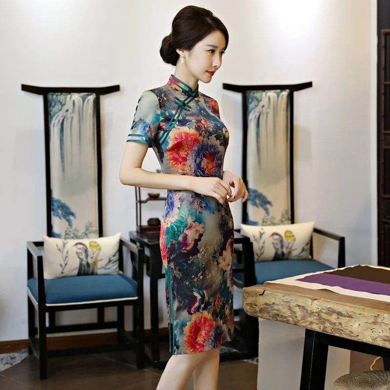 
wholesale Chinese traditional Qipao 2020 fashion retro floral cheongsam Sexy dress prom dress for women 