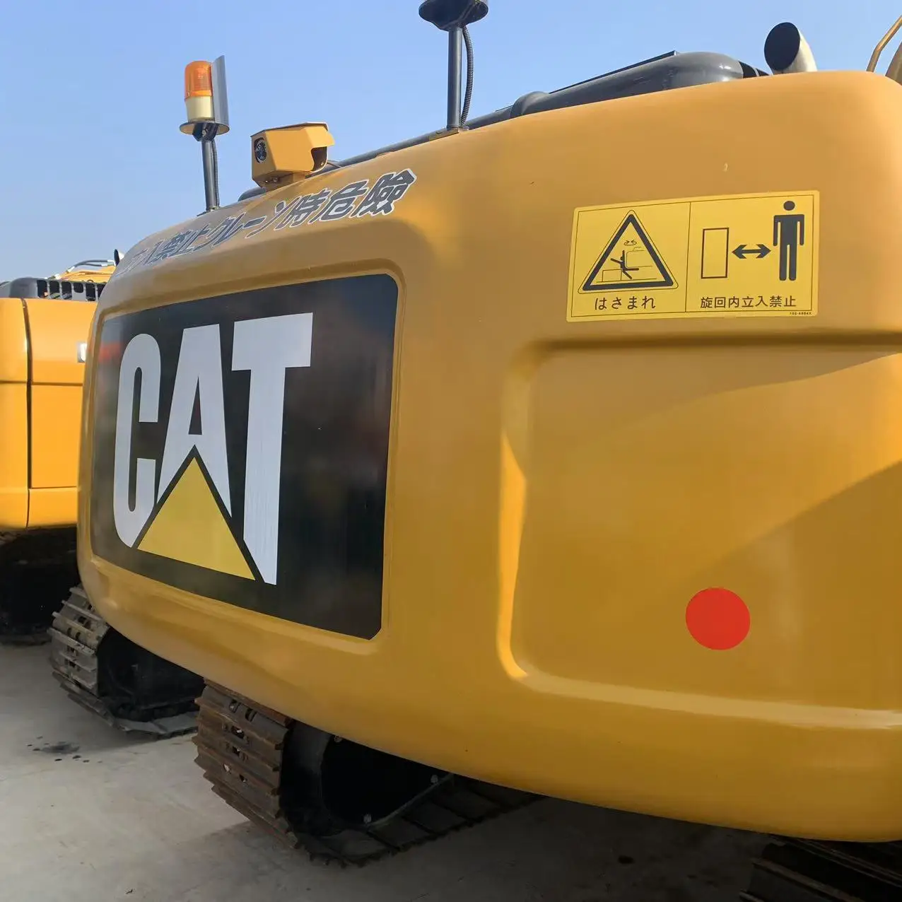 Used Japan Used CAT 320 Excavator Caterpillar 20 Ton Earth-moving Machinery Cheap Used CAT320D CAT320D2 Excavator for Sale