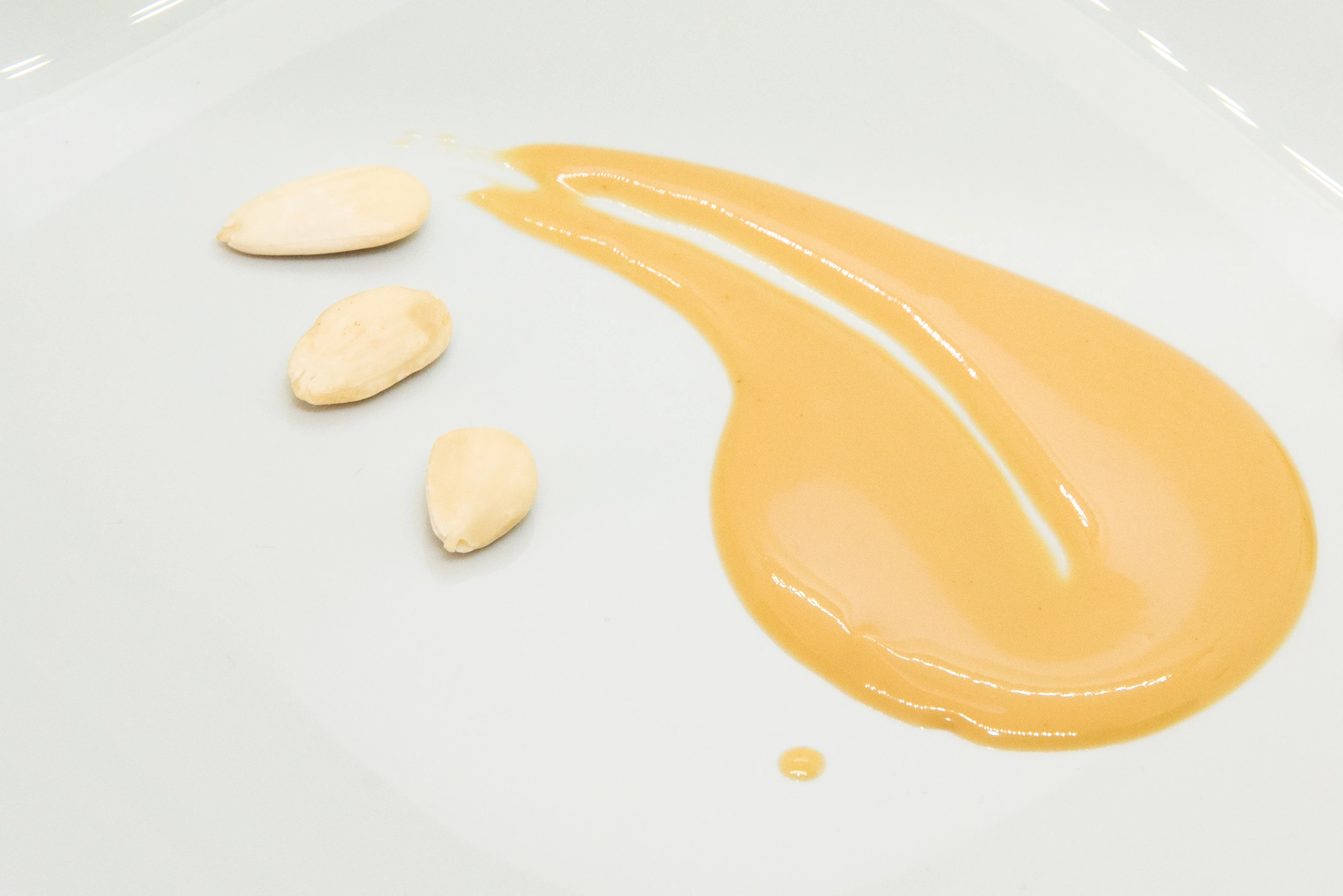 
Sicilian almond cream 3 kg MONIL Business, spread cream without palm oil and with 36% sicilian almond 