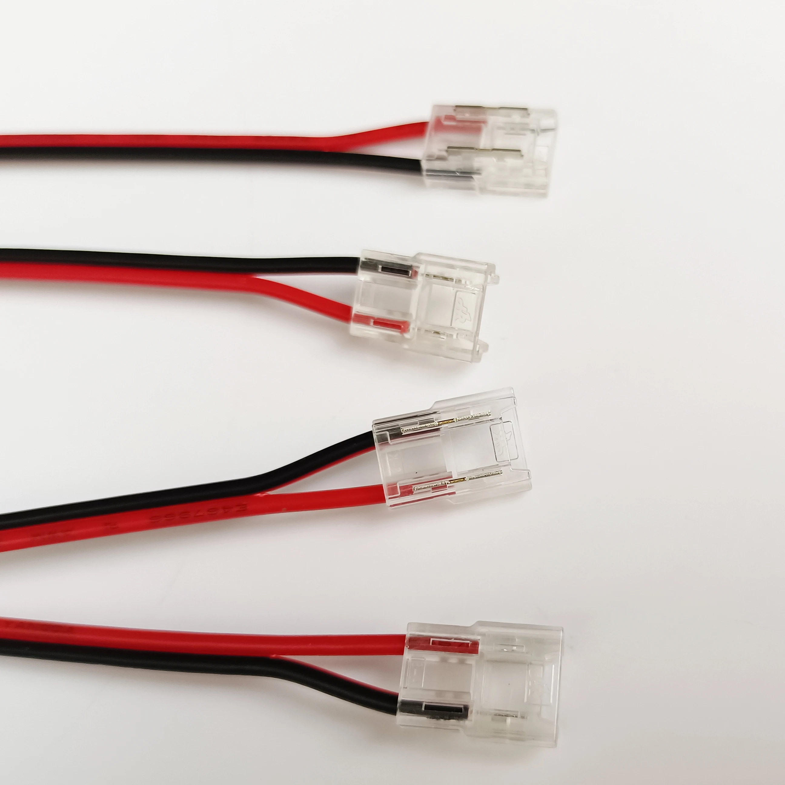 Factory Price LED Strip Light Connector 8mm 2 Pin Transparent Solder-free Dotless LED Light Strip Connector