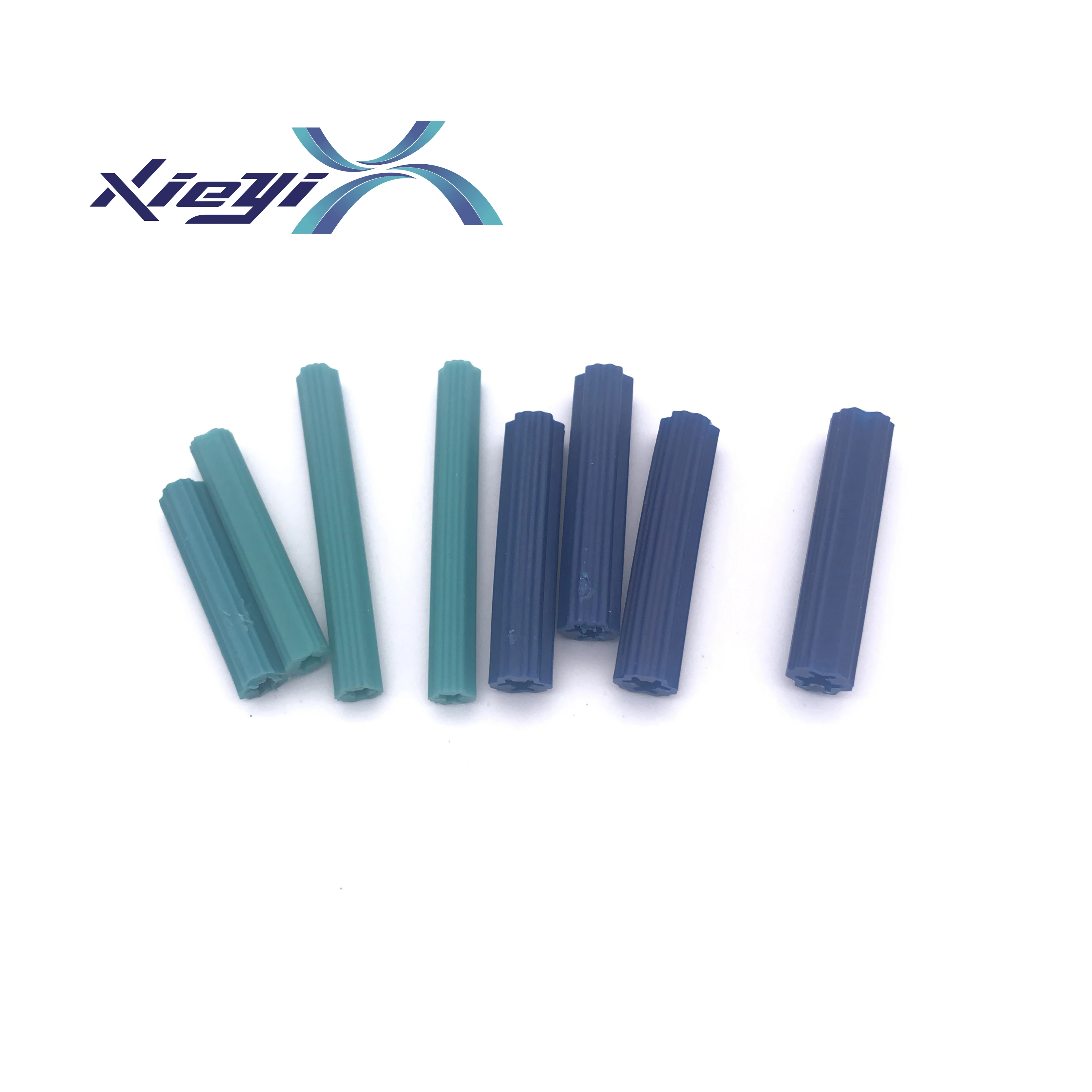 
50mm Long green wall plugs 6.5 drill size Plastic wall anchors 