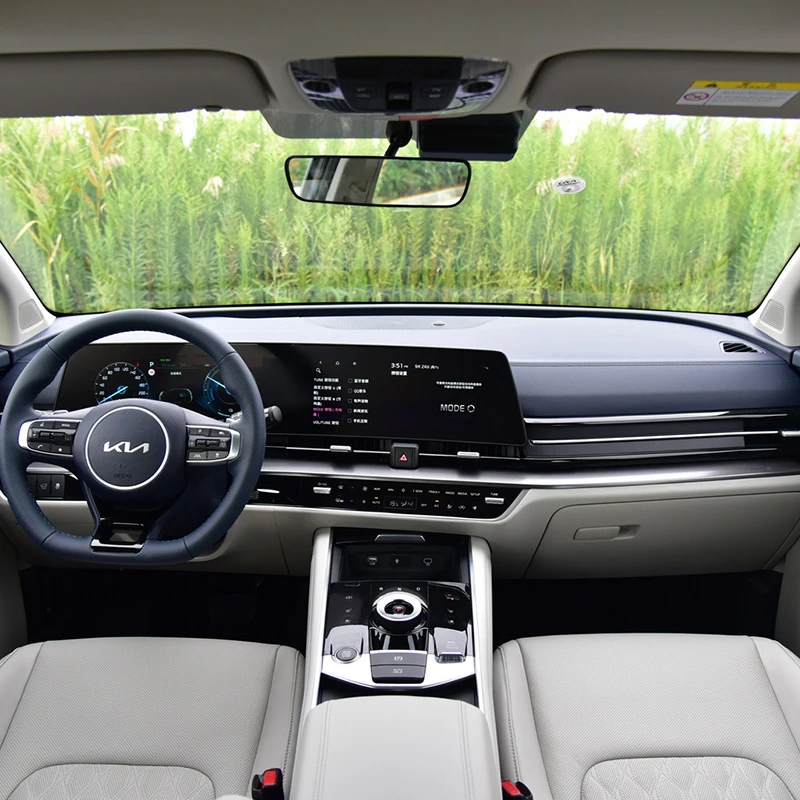 Kia Sportage SUV New LHD Passenger Auto with R18 Tires Gasoline Auto $6,500 Deposit Required Chinese Wholesaler
