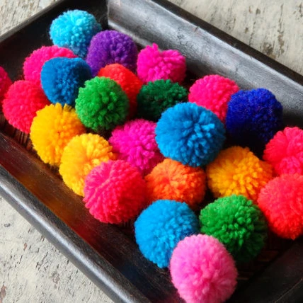 3cm/4cm/5cm/8cm yarn Pom Pom Balls Handmade Play Cotton party yarn balls Colorful jewelry accessories