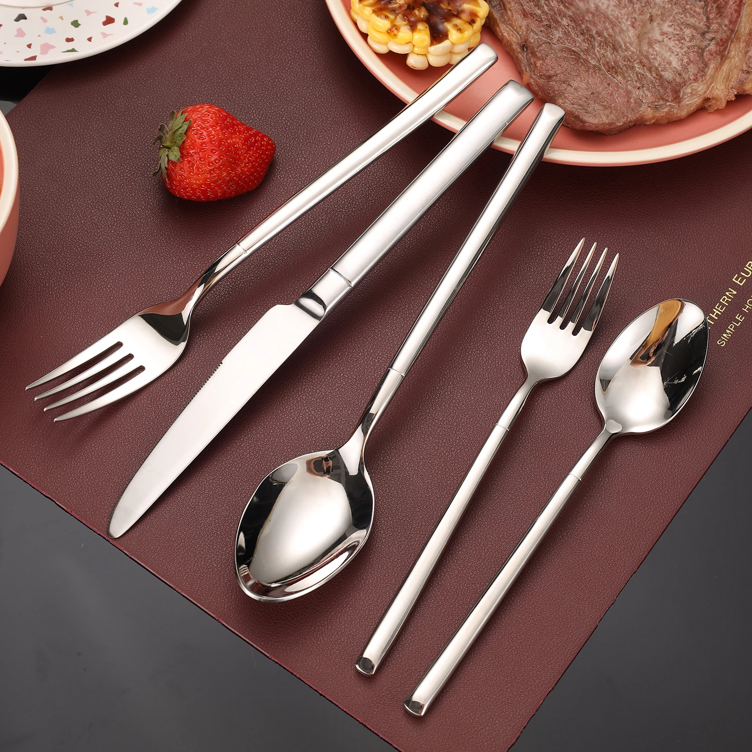 Good Quality 1810 Stainless Steel Thick Heavy Duty Flatware Sets Spoon And Fork Silver Silverware Hotel Restaurant Cutlery Set