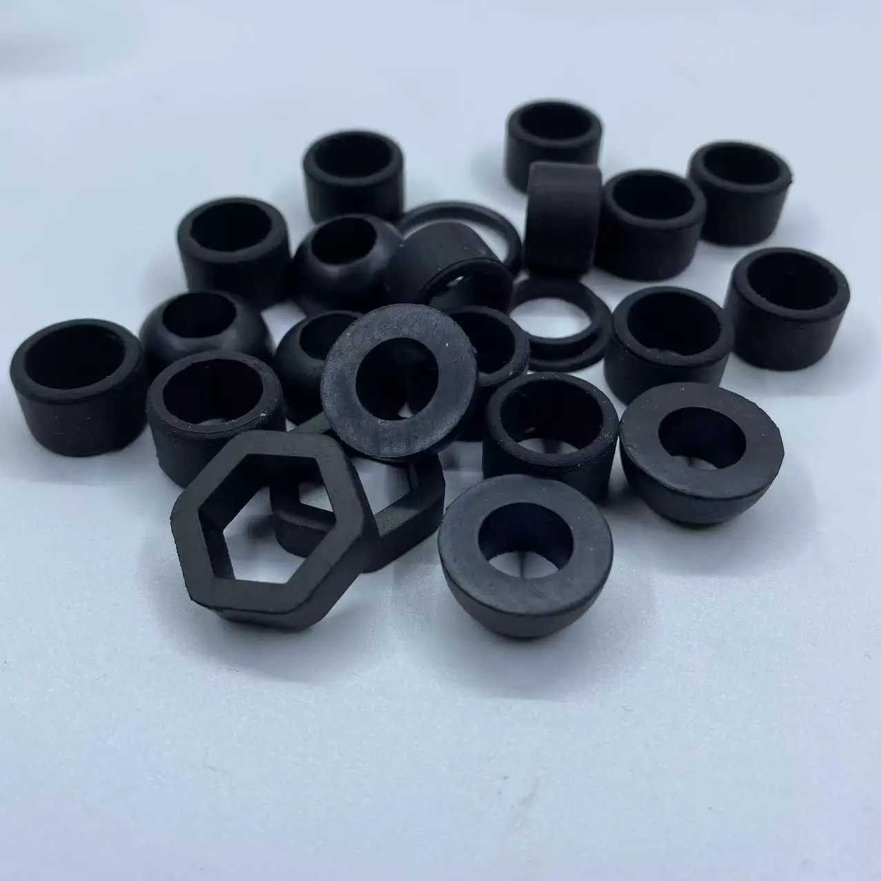 PULI OEM/ODM factory direct cheap price high quality big and small rubber silicone bands raw material