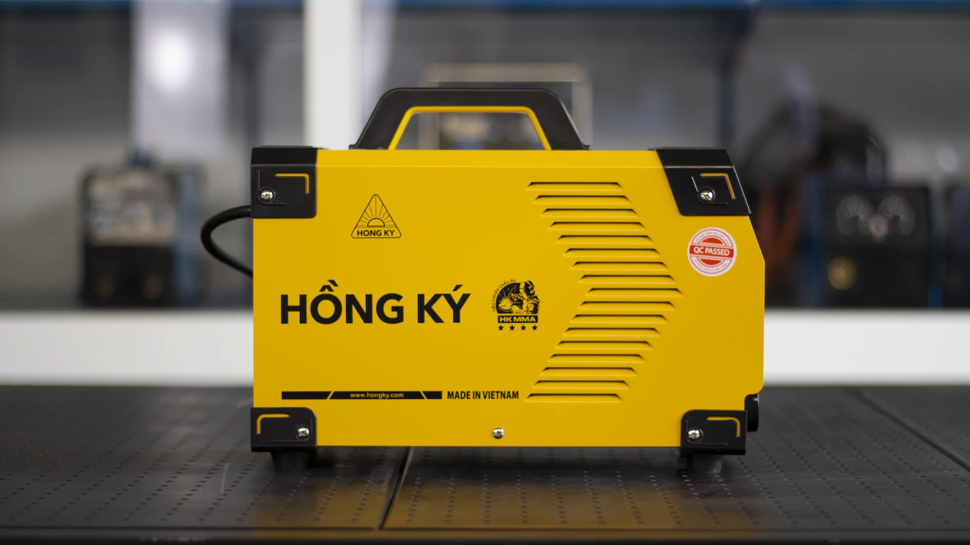 Энергосберегающий 220 В желтый инвертор сварочный аппарат HK 200A IGBT технология новое состояние MMA сварной шов из Вьетнама упакованный картон