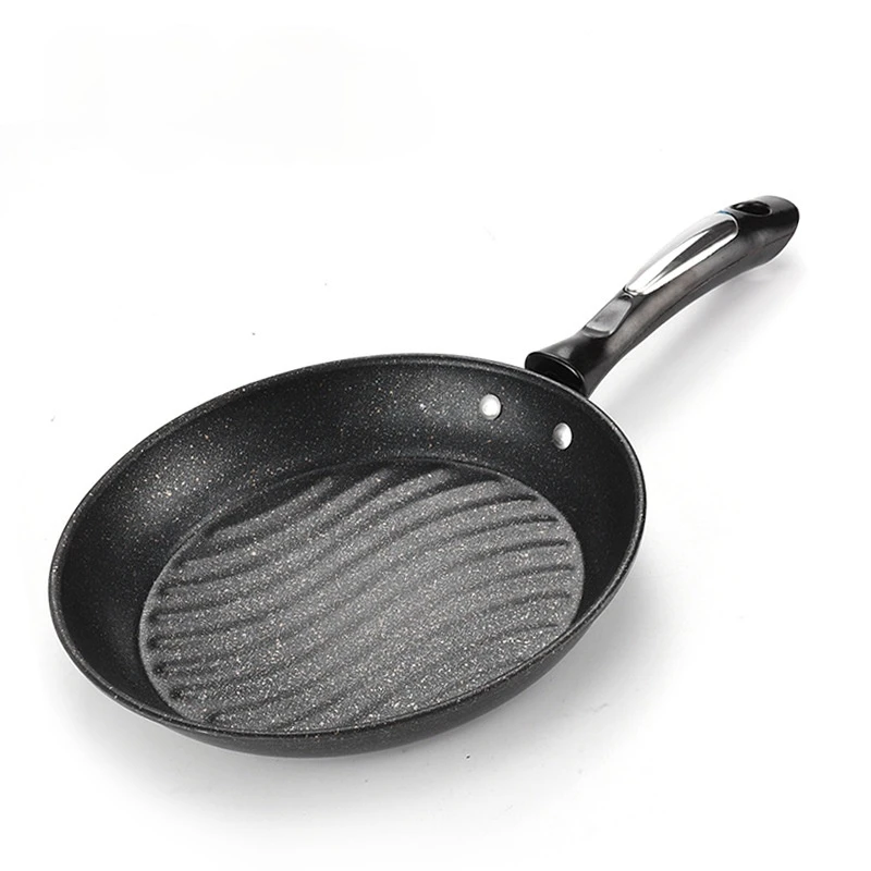 
The best-selling non-stick frying pan 3 piece set with 20/22/24cm iron pan does not stick to the frying pan 