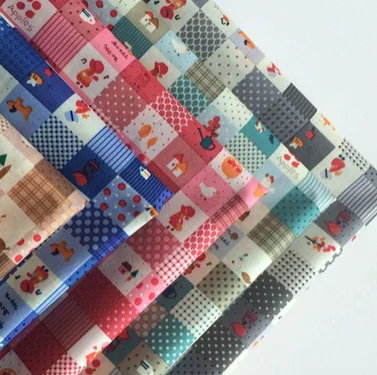 
good polyester printed fabric and transparent TPU film comfortable Baby Bibs Fabric 