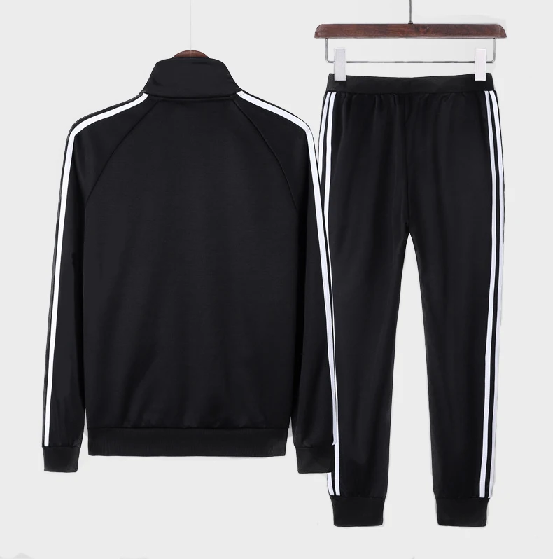 China Fashion custom logo winter two piece zip up hoodie man s joggers suits sweatsuit joggers track suit set for men