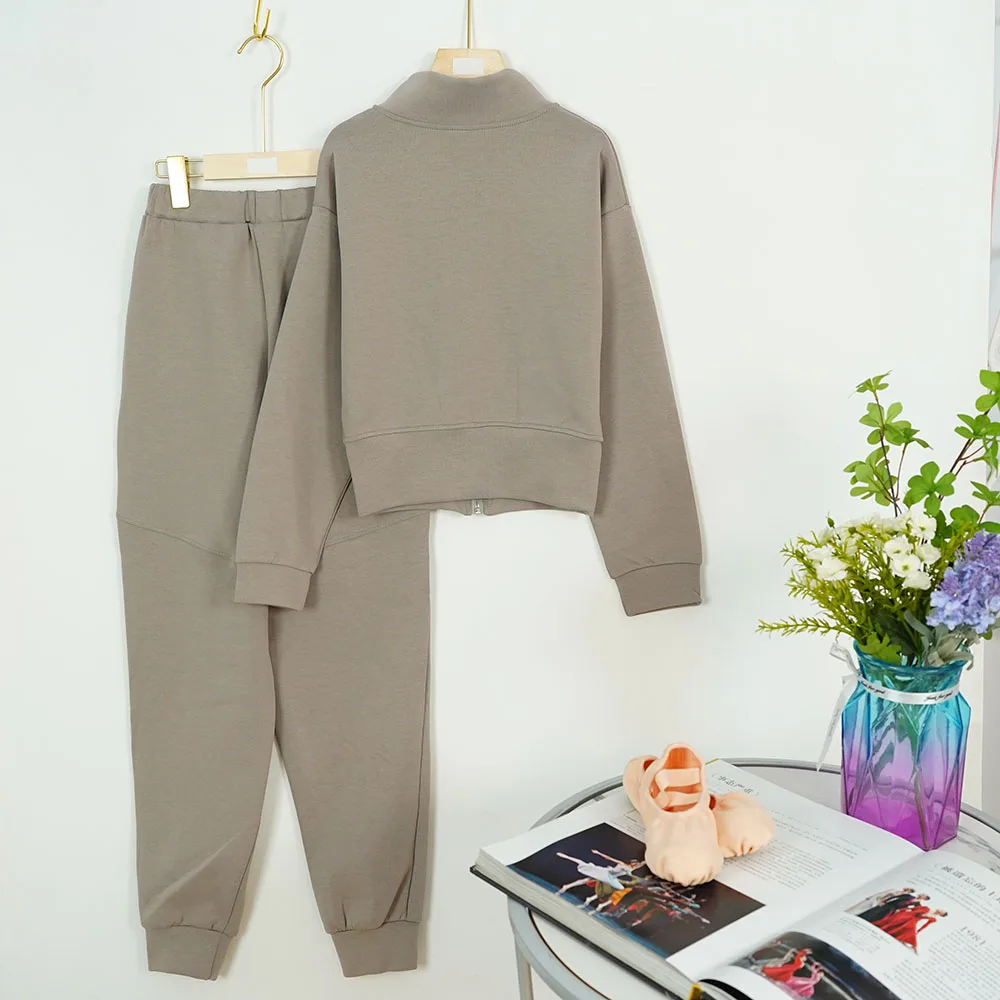 Wholesales new arrivals cotton hot sales dance trainingwear jacket and pants ballet suit