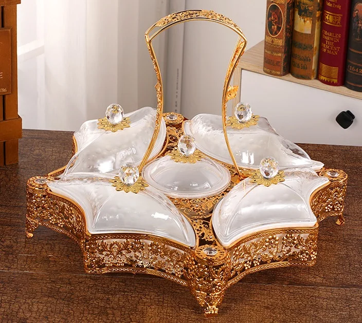 Gold Plated Decorative Cake Candy Stand Fruit Plate Food Tray Glass and Metal Serving Display Trays Snacks Dishes Bowls