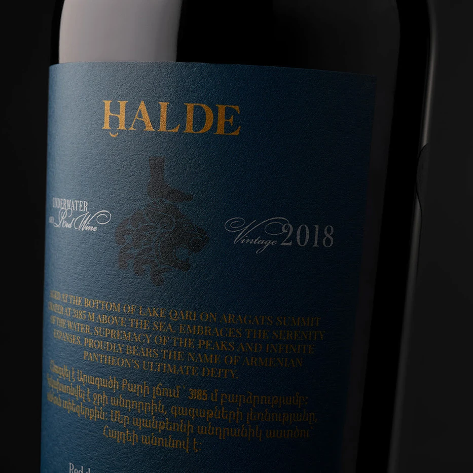 Custom eco-friendly Hot stamping metallization foil label golden waterproof spirit bottle sticker wine Packaging labels