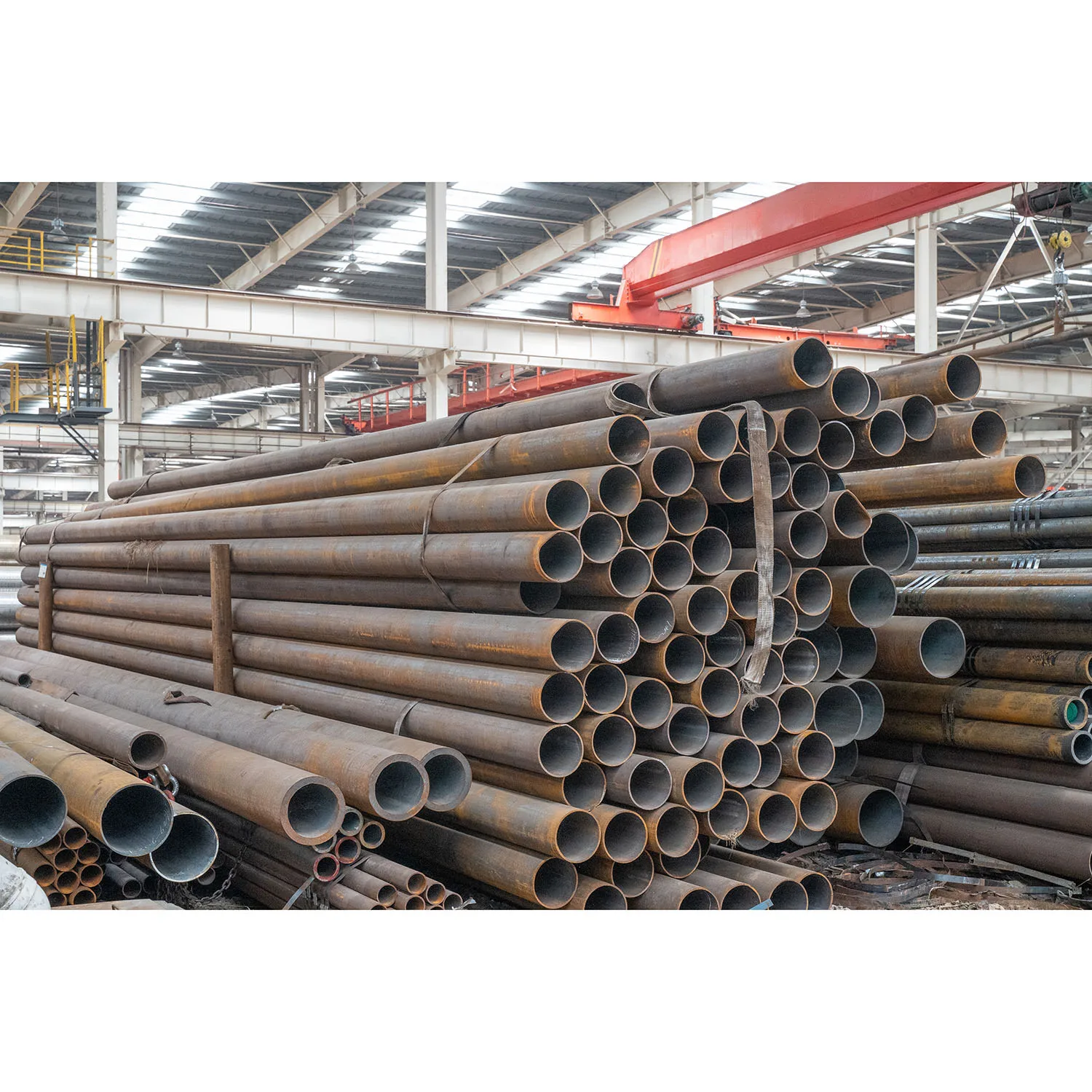 Top Selling ASTM A106 Seamless Steel Pipe Black Carbon Tube for Oil and Gas Line