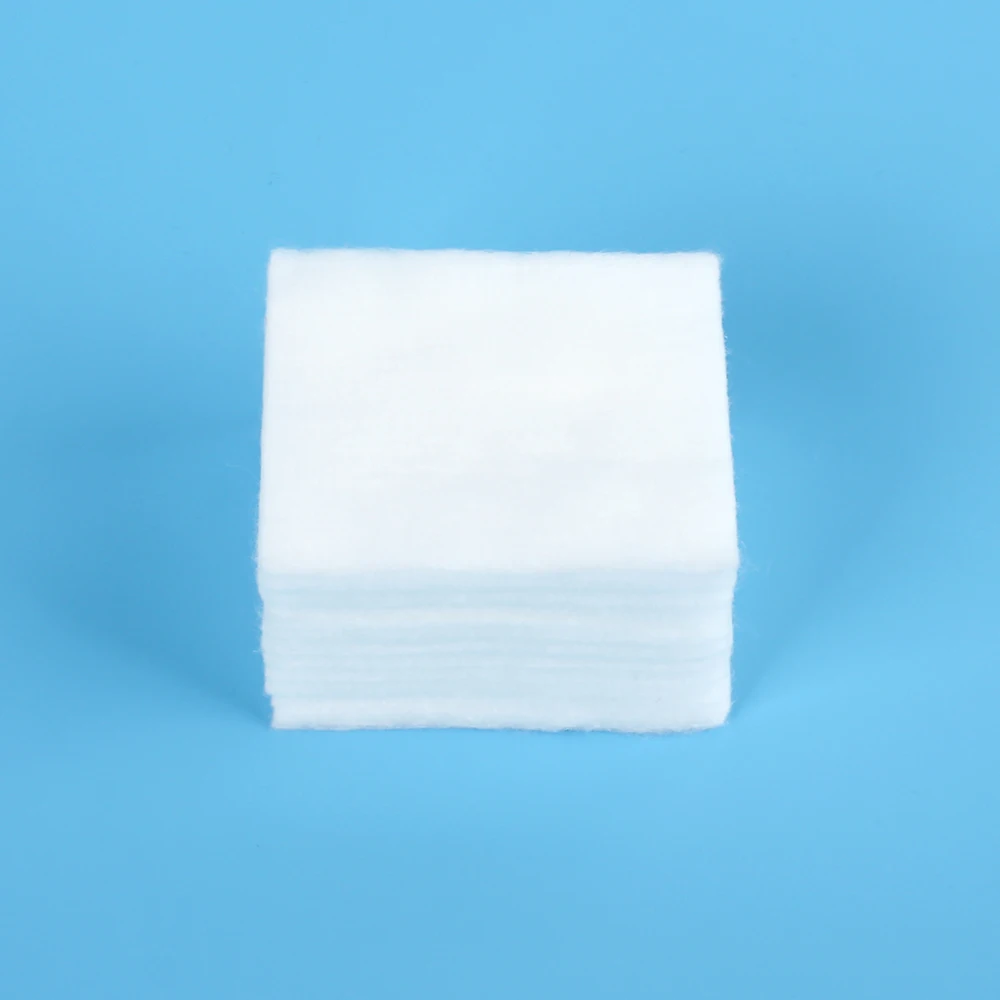 Square cotton pad for face cleaning