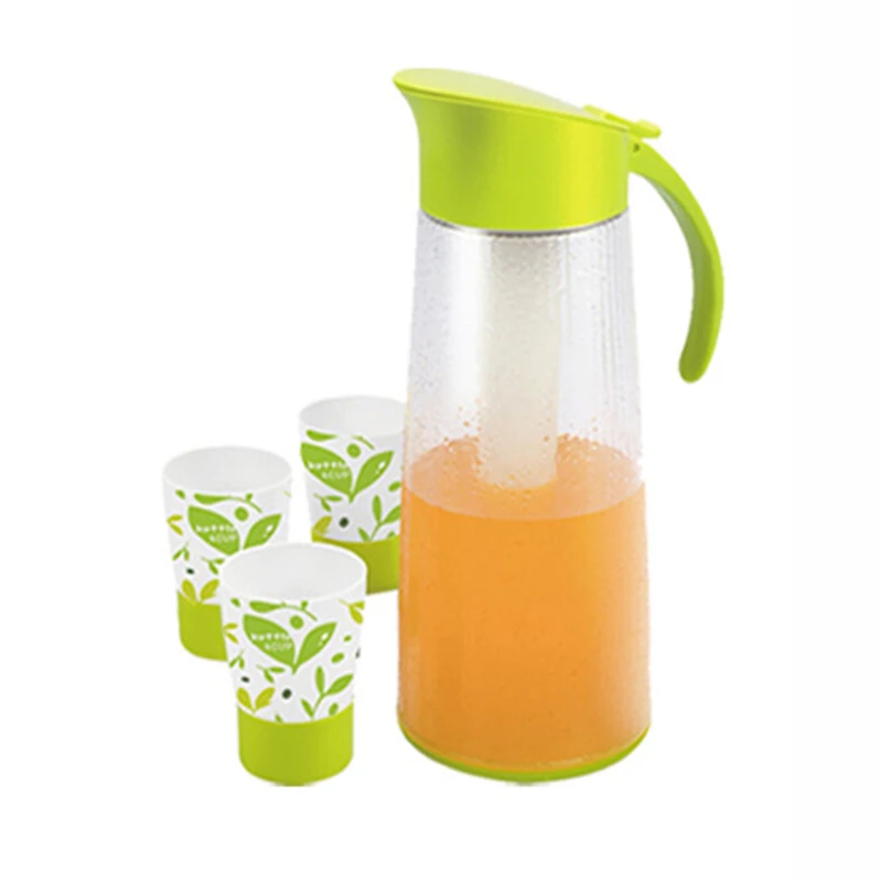 Travel Juice Jug 2.0L plastic water cooler jug with 3 pcs cups beer jug  water pitcher round quick-frozen stick kettle set