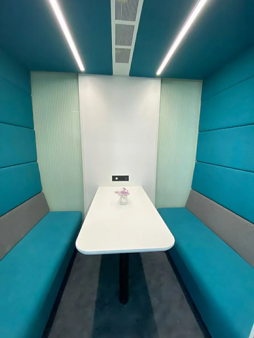 LCN Modern Office Pod Soundproof Fabric Cover Sofa for Home School Hospital Villa Use Color Options Living Room Set