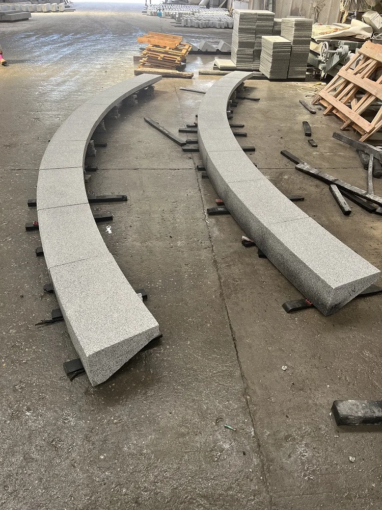 Customize Dark Grey Granite Curbing Stone Outdoor Kerbstone