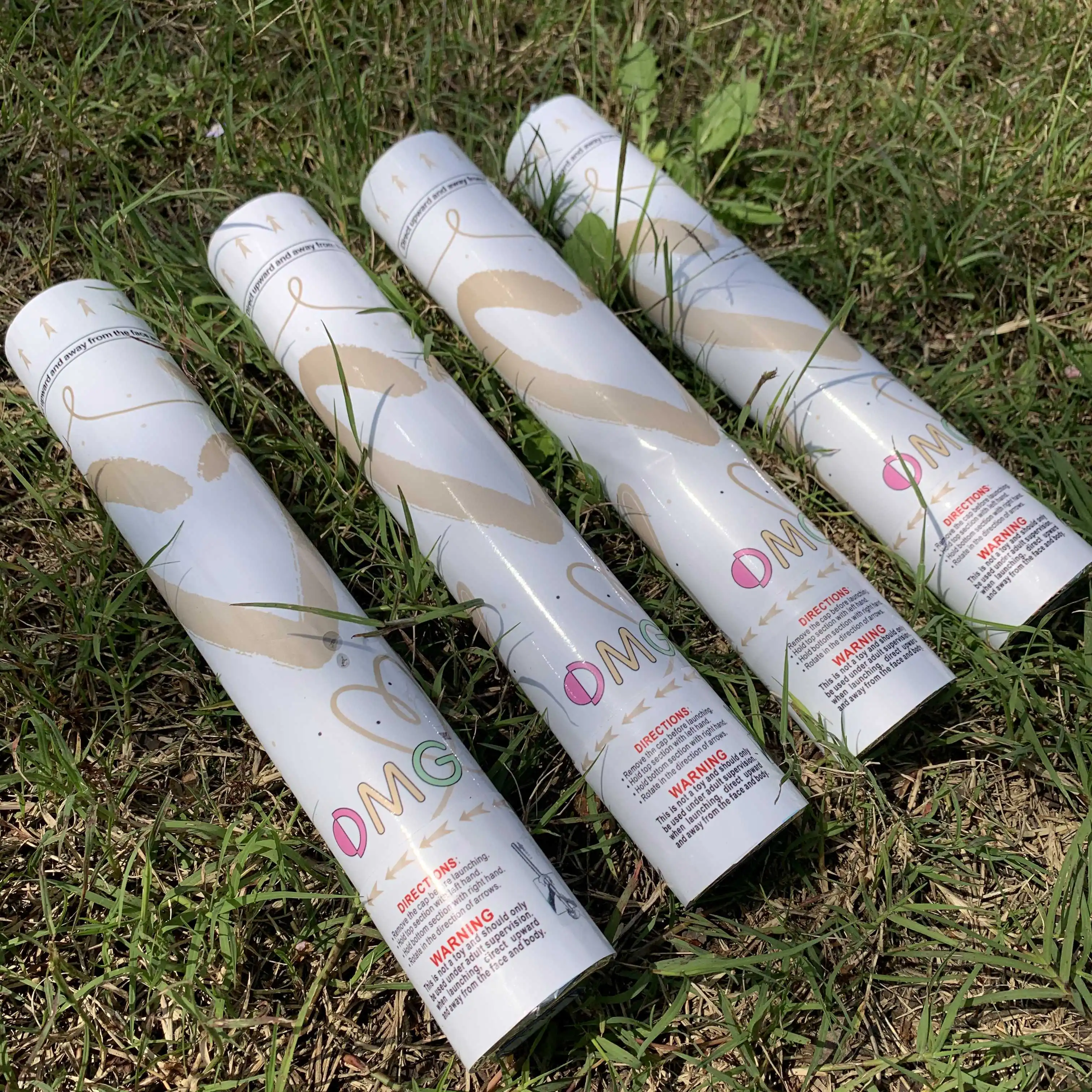 Wedding hand-held salute wedding birthday spray flower tube opening celebration party petal rain ribbon rotating fireworks