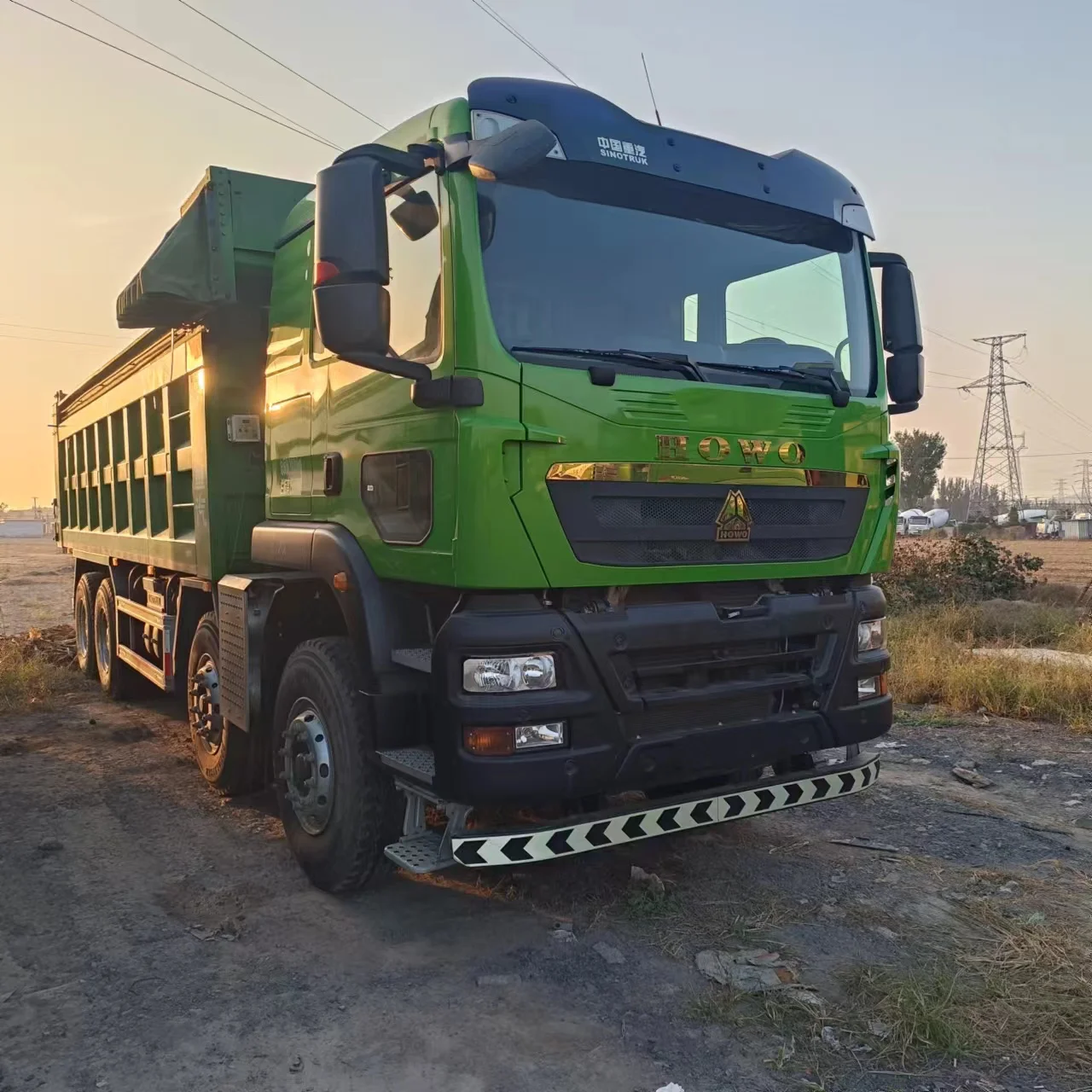 Manufacturing and exporting tractor trucks. CNHTC Howo 371 8 * 4 tractor trucks are sold at competitive prices