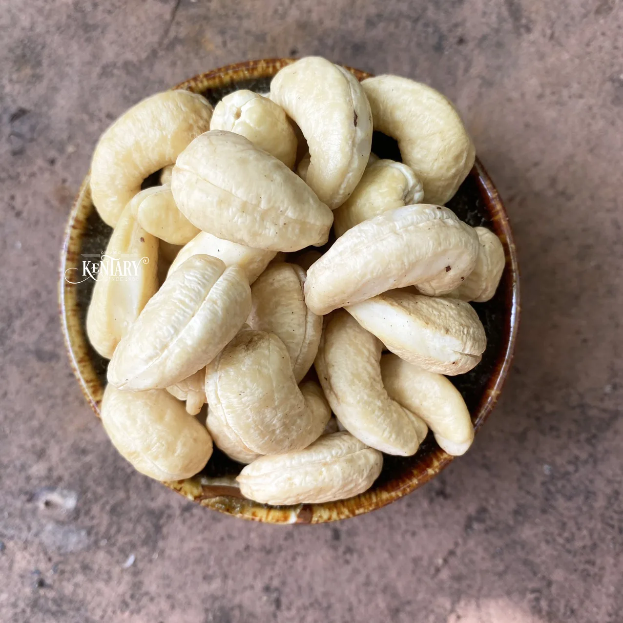 Bulk Vietnam Raw Whole Cashew Nuts W320 Best Quality Best Price Factory in Vietnam 100% Natural For Wholesale