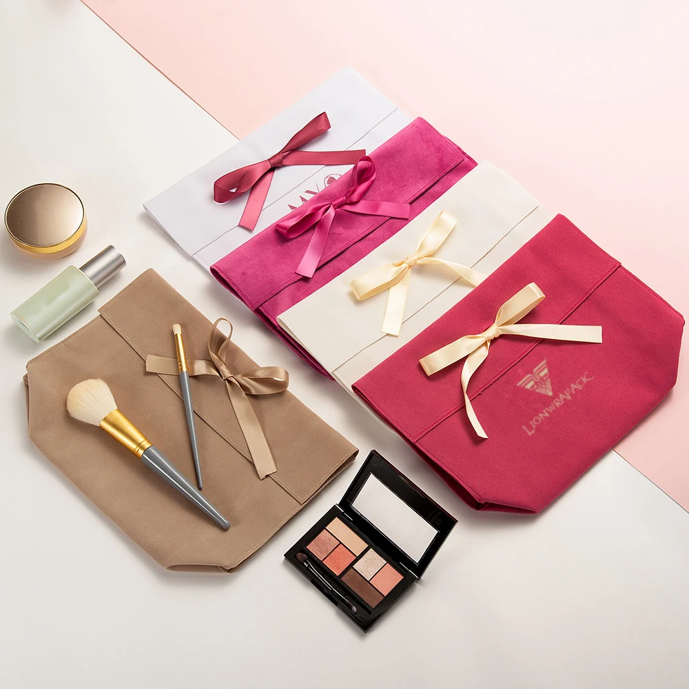 Free Sample Custom Logo Velvet Perfume Makeup Pouch Lightweight Travel Beauty Organizer Bow Velvet Cosmetic Bag For Women