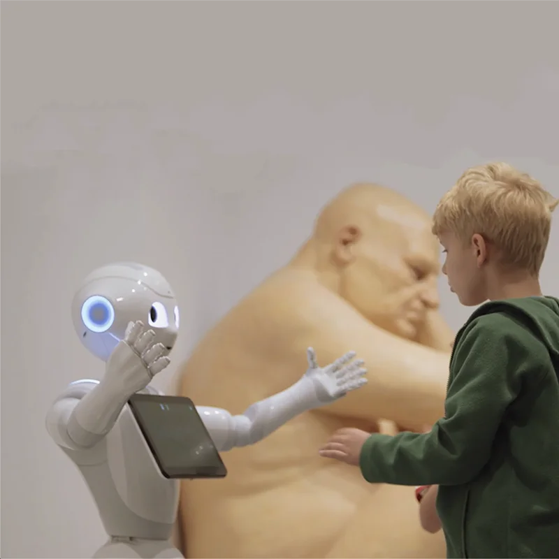 SoftBank робототехника умные приветствия прием и приветственный сервис человекоидный робот автономное взаимодействие с