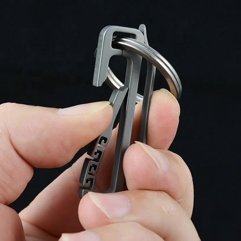 Durable and secure mens belt loop keychain titanium alloy belt clip key holder with key ring