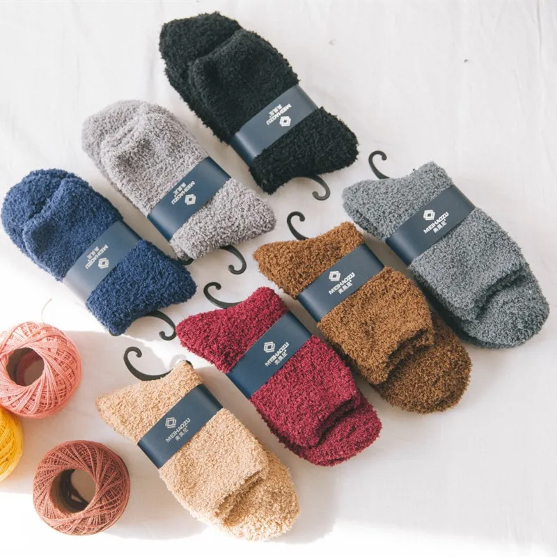 Manufacturers Wholesale Half Velvet Coral Fleece Thick Warm Medium Tube Solid Color Floor Socks