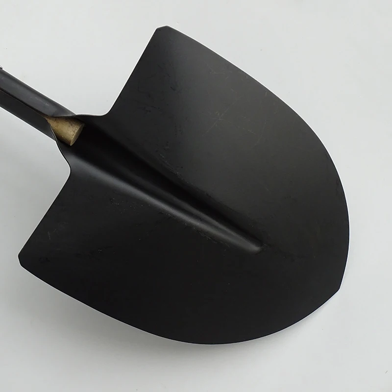 High quality agricultural tools carbon steel round point  shovels and wooden handle spade