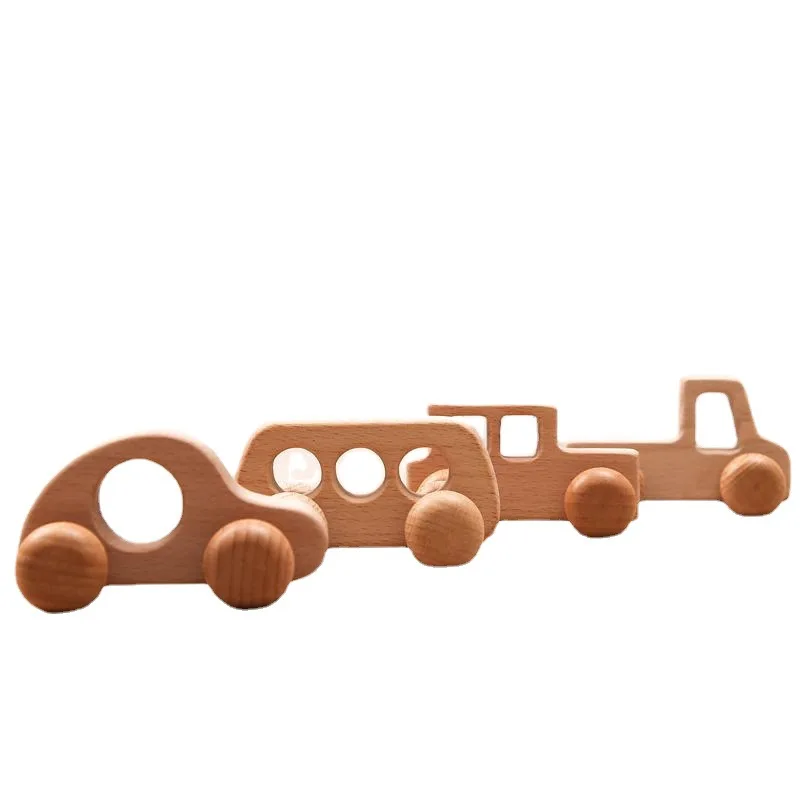 Деревянные игрушечные машинки
