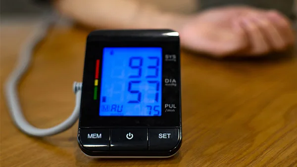 
BP Machine Backlight Automatic 24hr Ambulatory Digital electronic Blood Pressure Monitor 