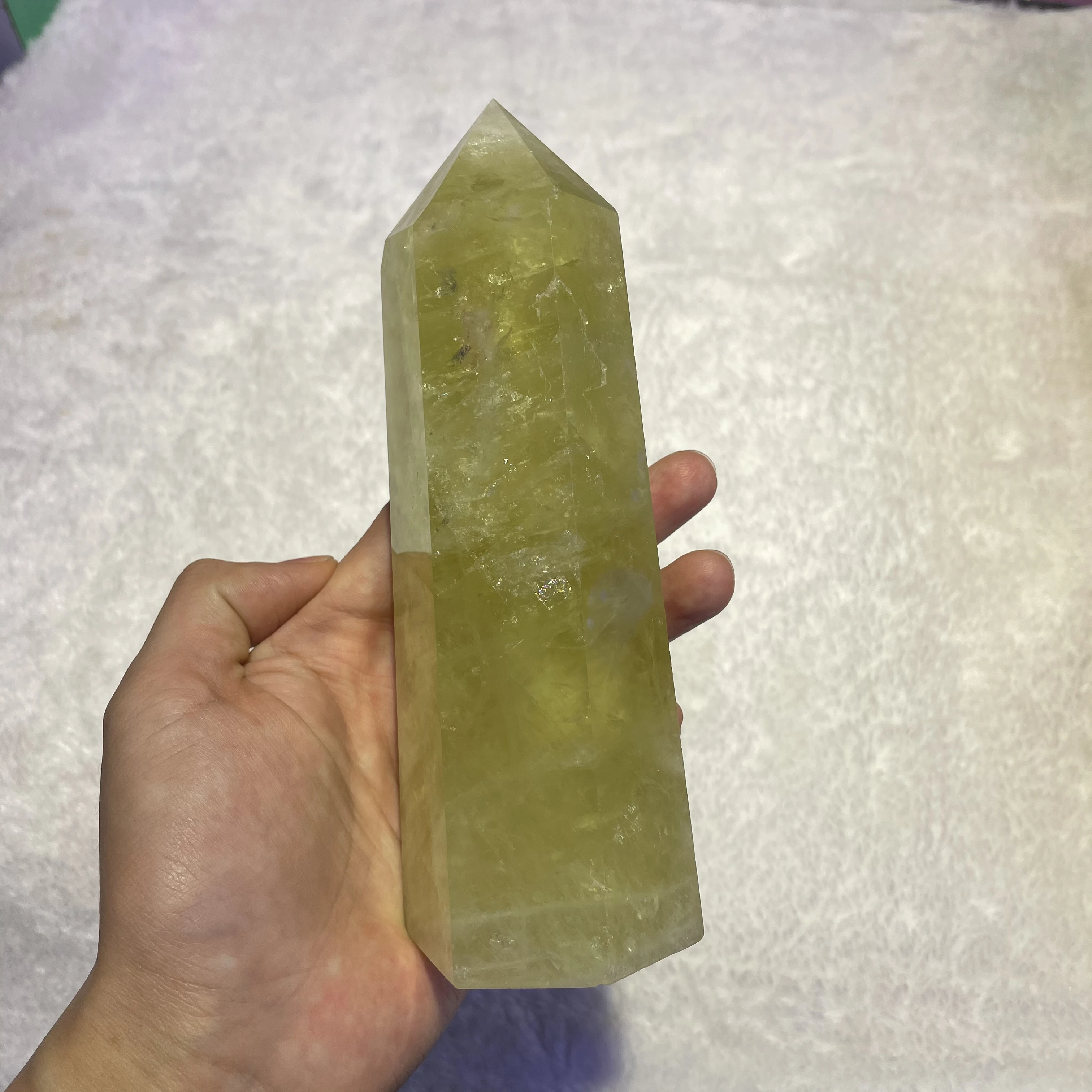 Wholesale cheap natural yellow quartz rods and crystal quartz towers for restoration