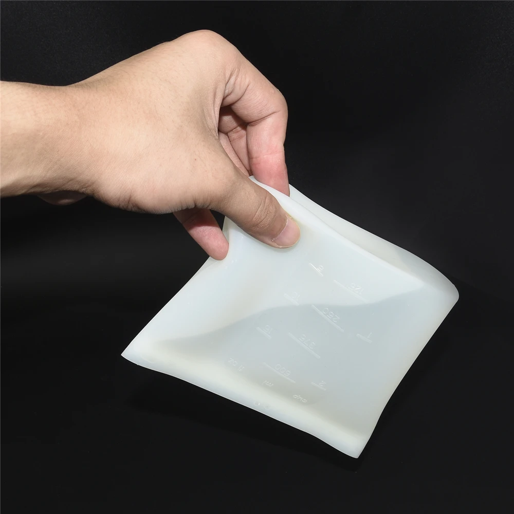 Baby Breast Pump Bottles Pacifiers and Teethers Steam Sanitization Silicone Pouch Reusable Silicone Steaming Bags