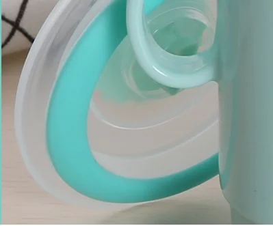 
Kids Popular Cute Stainless Steel plastic water bottle cup with two Handles and airtight lids for children training cup 