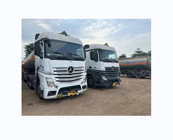 Cheap price used 4x2 6x4 tractor truck high quality for Benz tractor truck