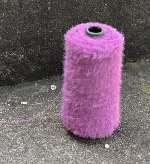 6.5NM 100%polyester single side feather yarn for sock 2cm