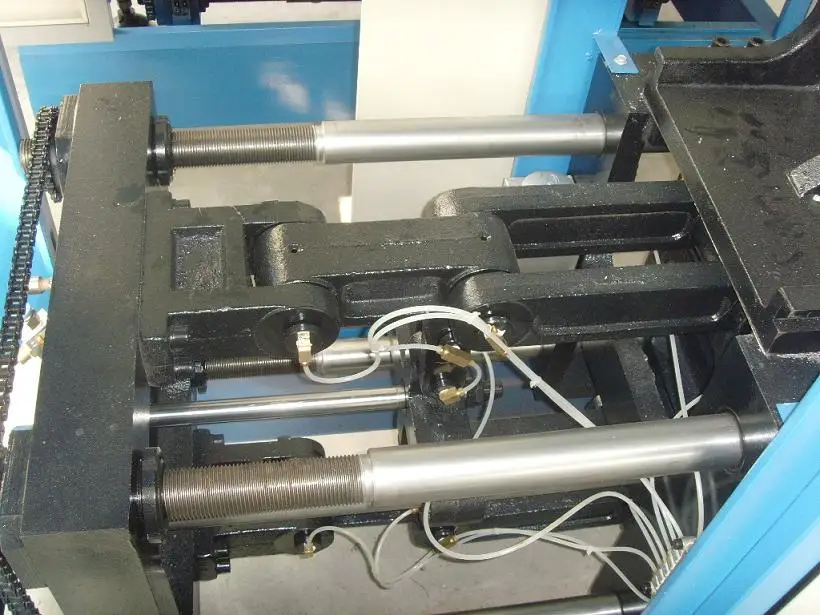 L-BS510 Semi-automatic PET Blow Moulding Machine