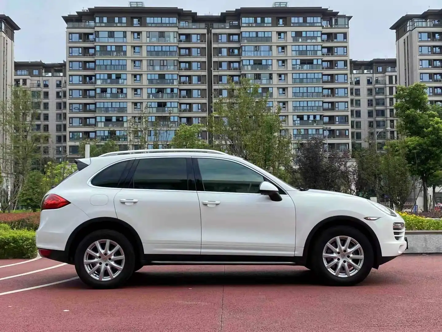 Белый левый руль л подержанные автомобили электромобили для Porsche Cayenne