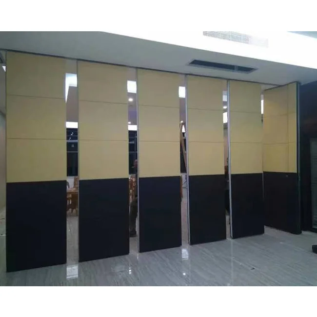 High Quality Cheap New Design  Made In China Good Price Movable Wooden Accordion Partition Wall For Banquet