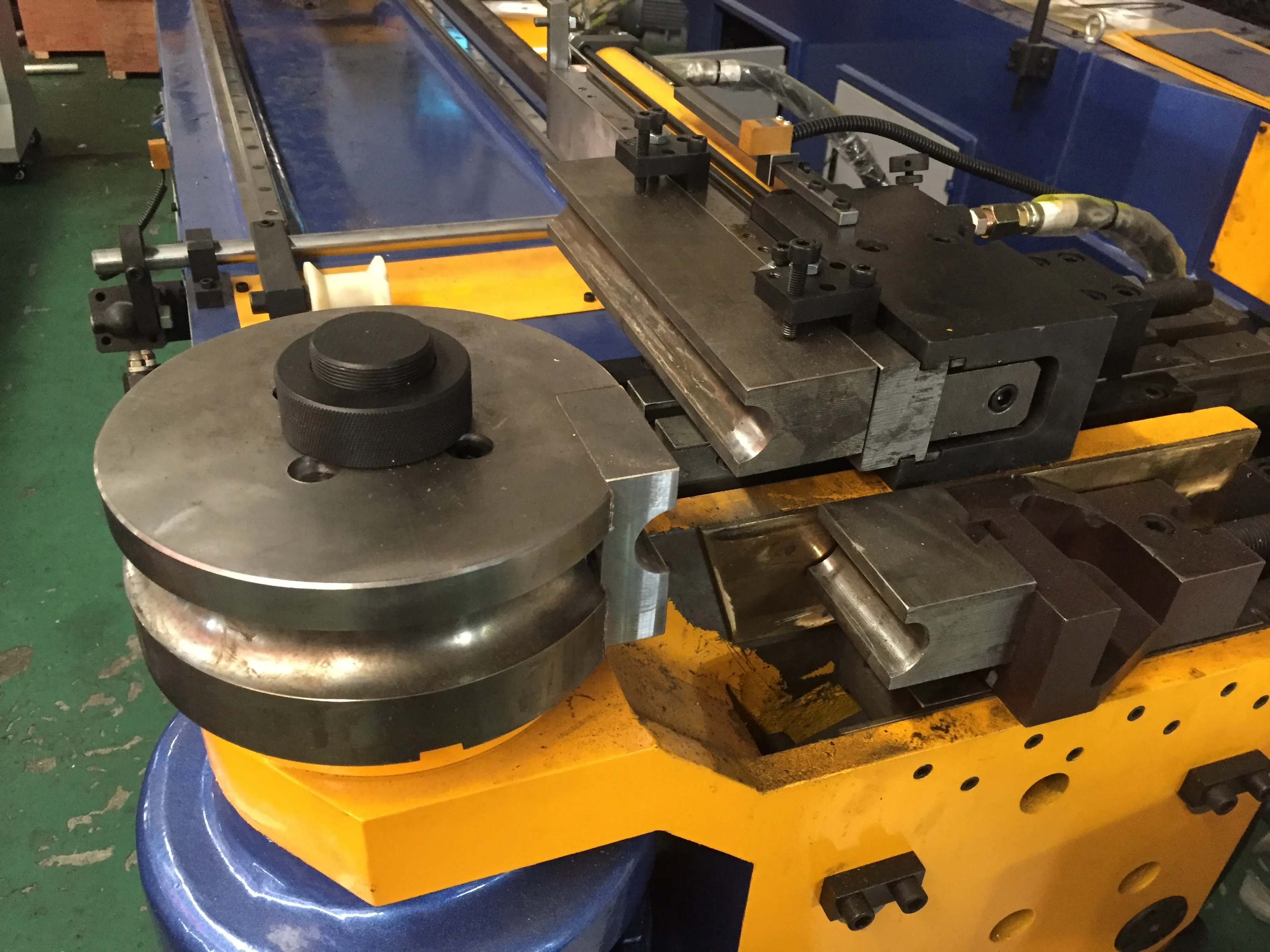 
SB-50CNC-2A-1S Japan Omron PLC system cnc full automatic 3D bending machine tube 