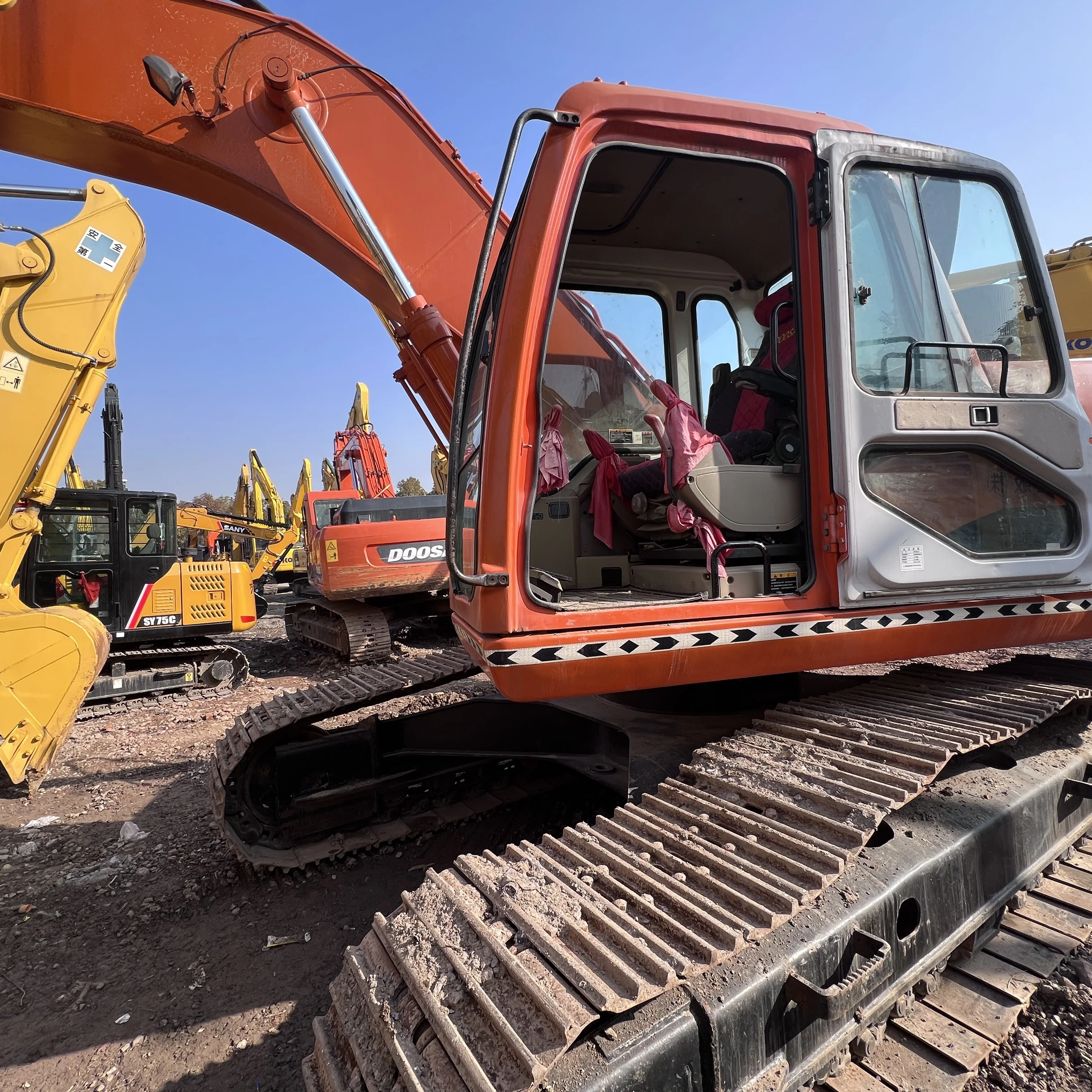 Оригинальный Корея экскаватор используется 20 тонн Doosan 220 DH220 DH220LC-7 гусеничный для продажи