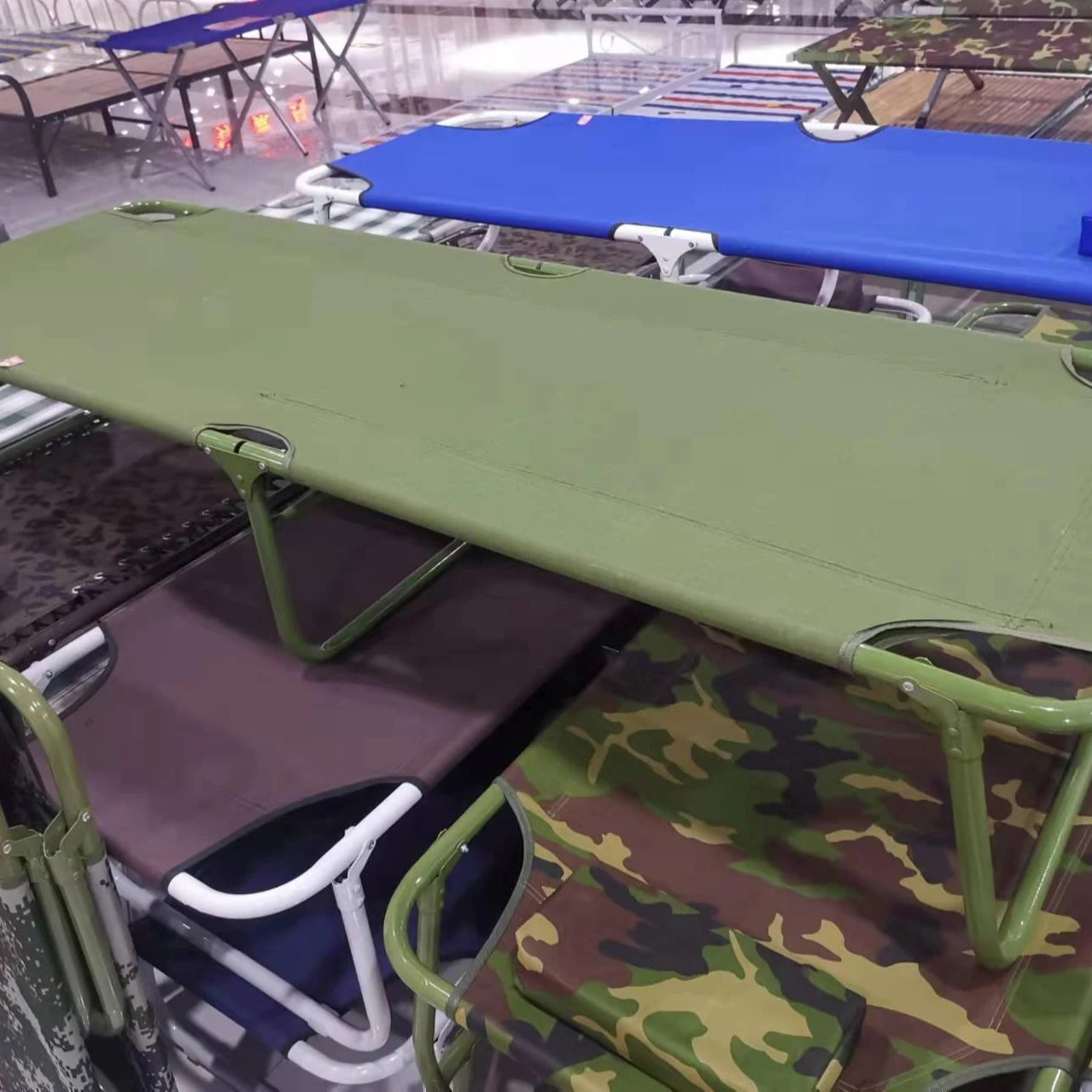 Top quality iron bed single frame single design bed for sale