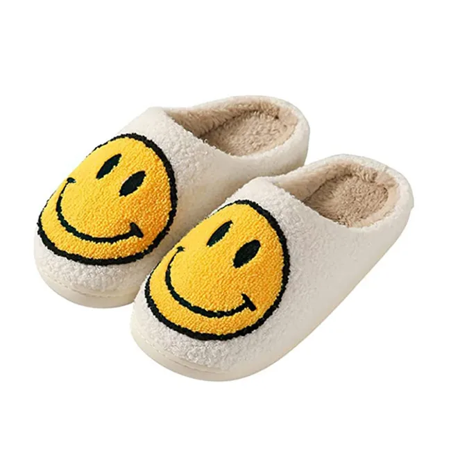 Wholesale Cute Smile Slippers Smile Face Pattern Slides Ladies Winter Indoor Flat Warm Happy Face House Slippers