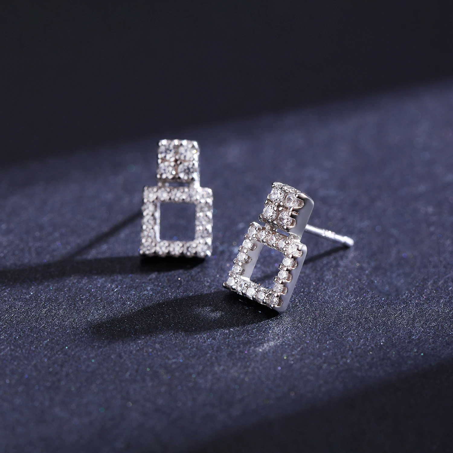 925 Sterling Silver Sparkling Cubic Zirconia Stud Earrings Delicate Geometric Office Earrings For Women Fine Jewelry Accessories
