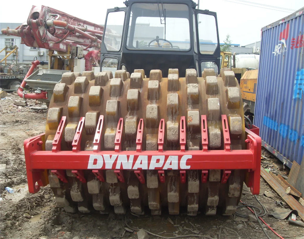  Б/у дорожный каток Dynapac CA25D б/у 13 тонн ка25d уплотнитель