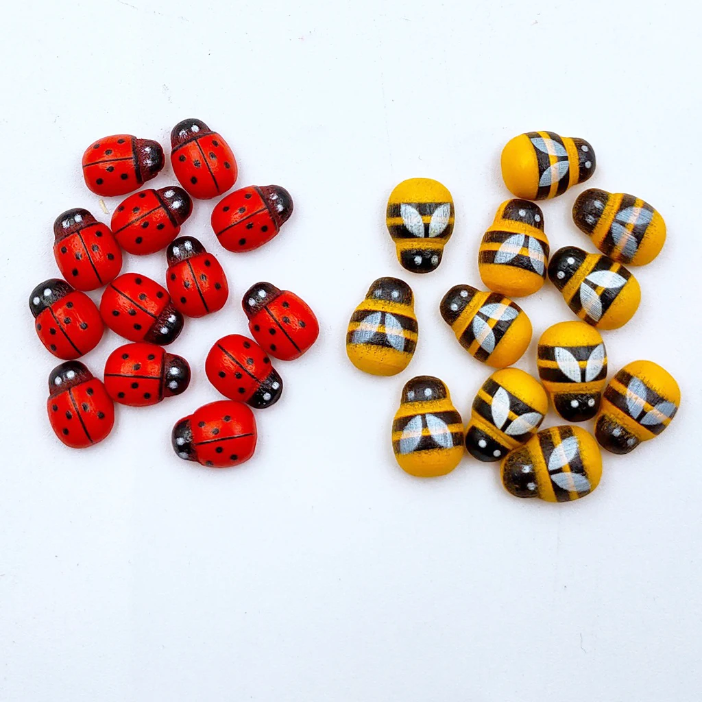 Wooden colorful bee patch handmade decorative for kids mix color bee small red ladybug painted wood material for decoration